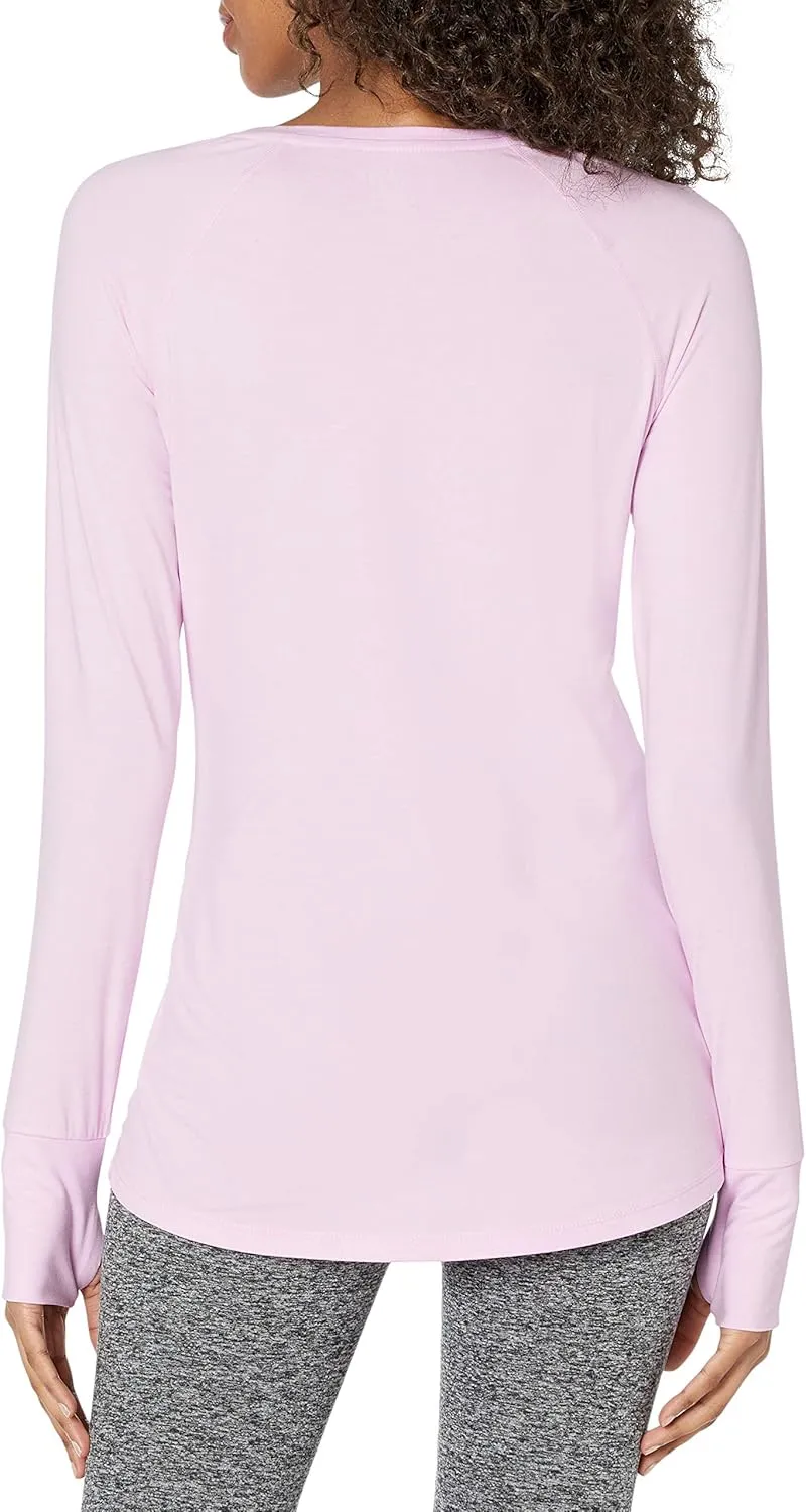 Amazon Essentials Women's Brushed Tech Stretch Long-Sleeve Crewneck Shirt (Available in Plus Size)