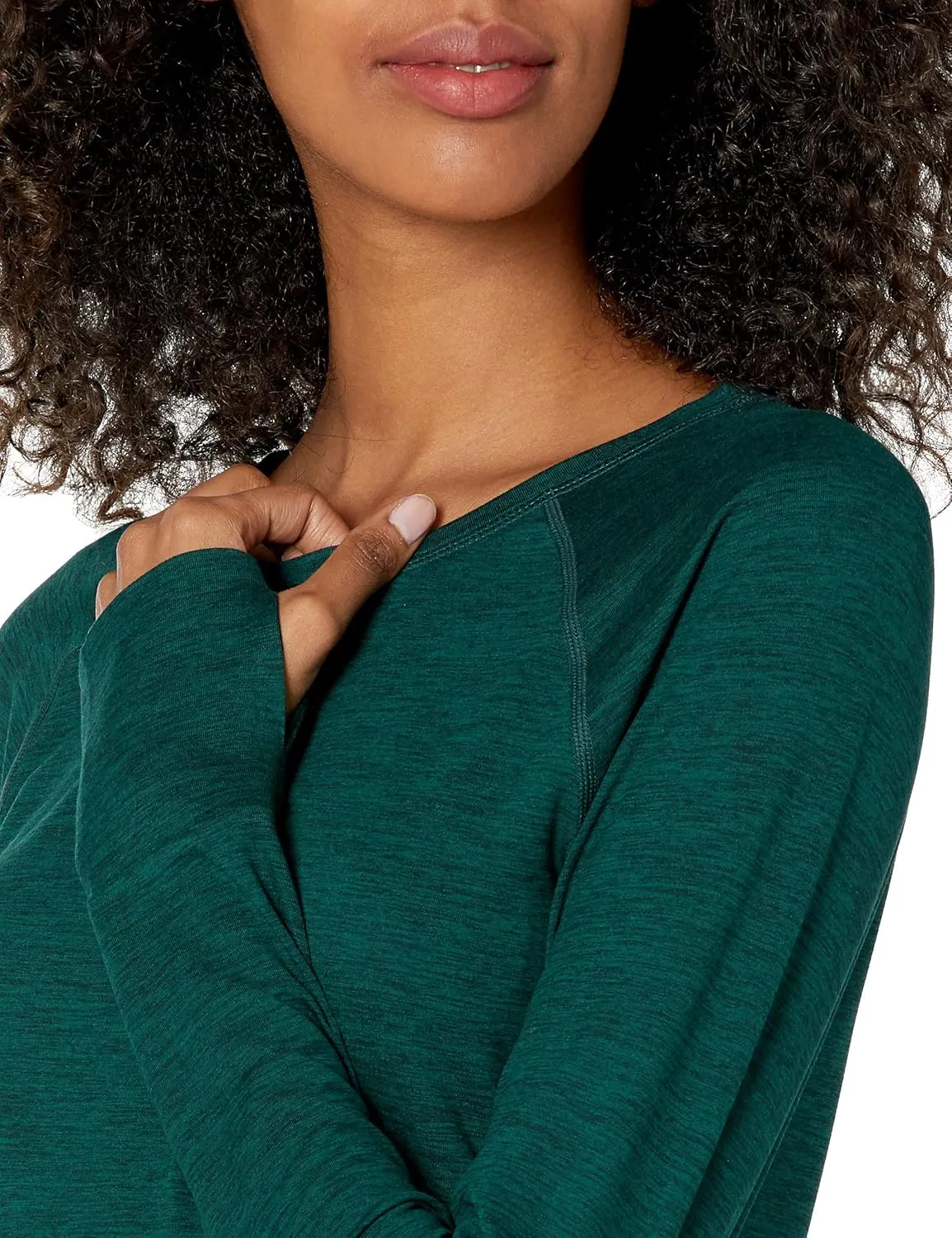 Amazon Essentials Women's Brushed Tech Stretch Long-Sleeve Crewneck Shirt (Available in Plus Size)