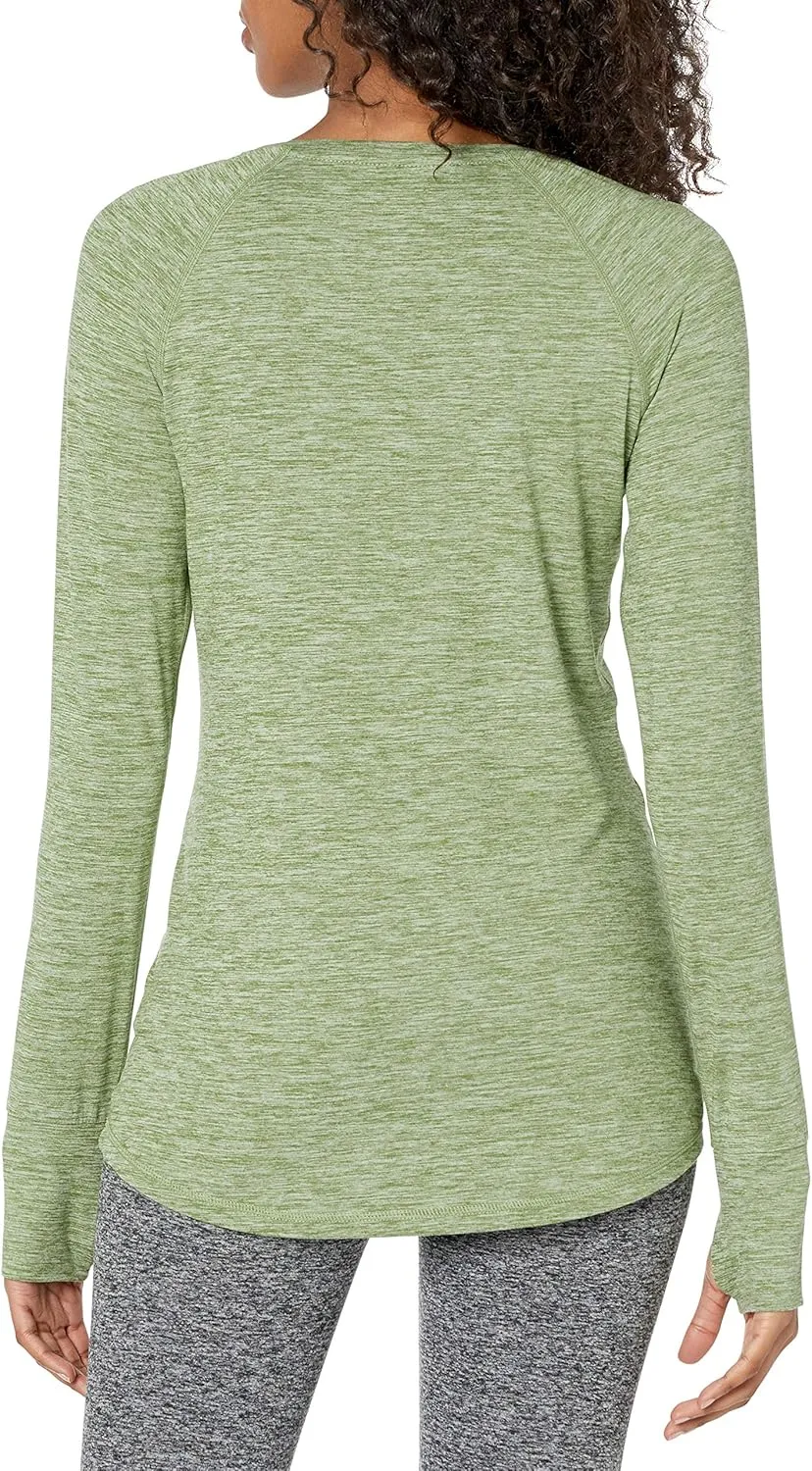 Amazon Essentials Women's Brushed Tech Stretch Long-Sleeve Crewneck Shirt (Available in Plus Size)