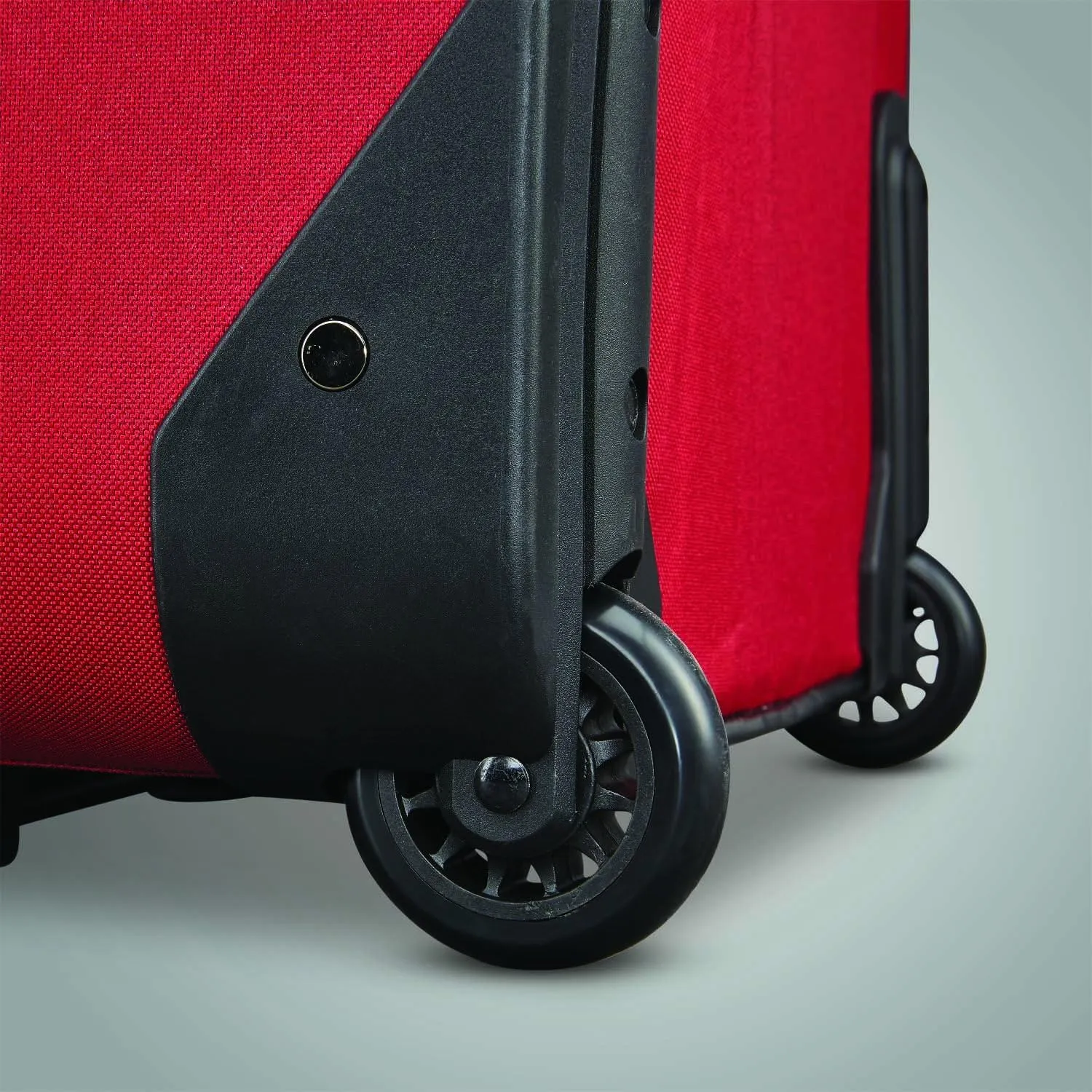 American Tourister Fieldbrook XLT Softside Upright Luggage, Red/Black, 4-Piece Set (BB/DF/21/25)