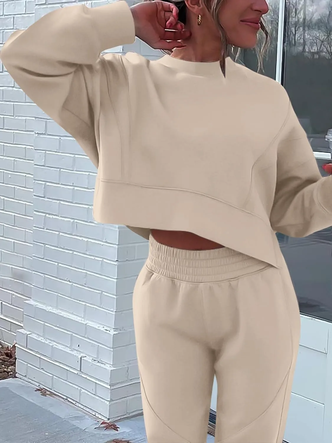 ANRABESS Womens 2 Piece Outfits Lounge Sets Cropped Sweatshirt & Joggers Fashion Sweatsuit Sweat Set 2025 Spring Travel