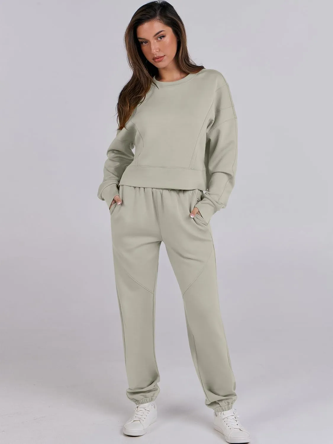ANRABESS Womens 2 Piece Outfits Lounge Sets Cropped Sweatshirt & Joggers Fashion Sweatsuit Sweat Set 2025 Spring Travel