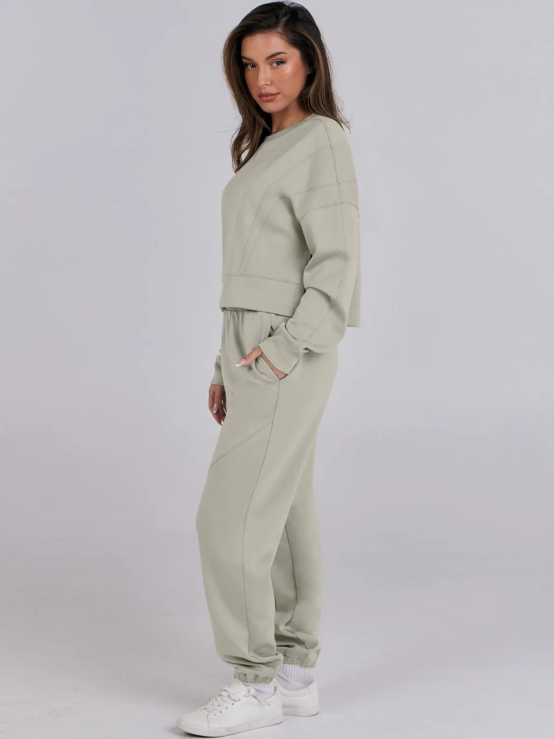 ANRABESS Womens 2 Piece Outfits Lounge Sets Cropped Sweatshirt & Joggers Fashion Sweatsuit Sweat Set 2025 Spring Travel