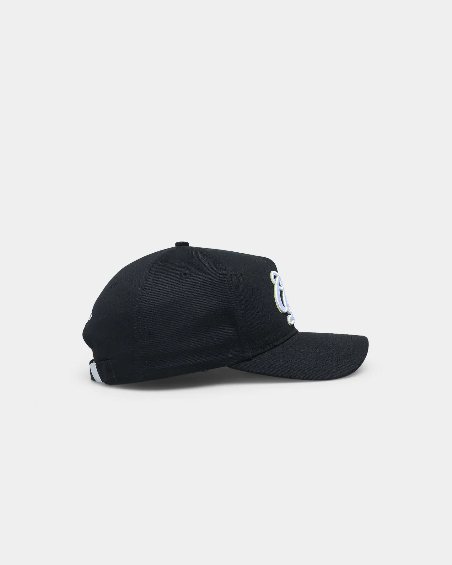 Carre Revolutionnaires Strapback Black