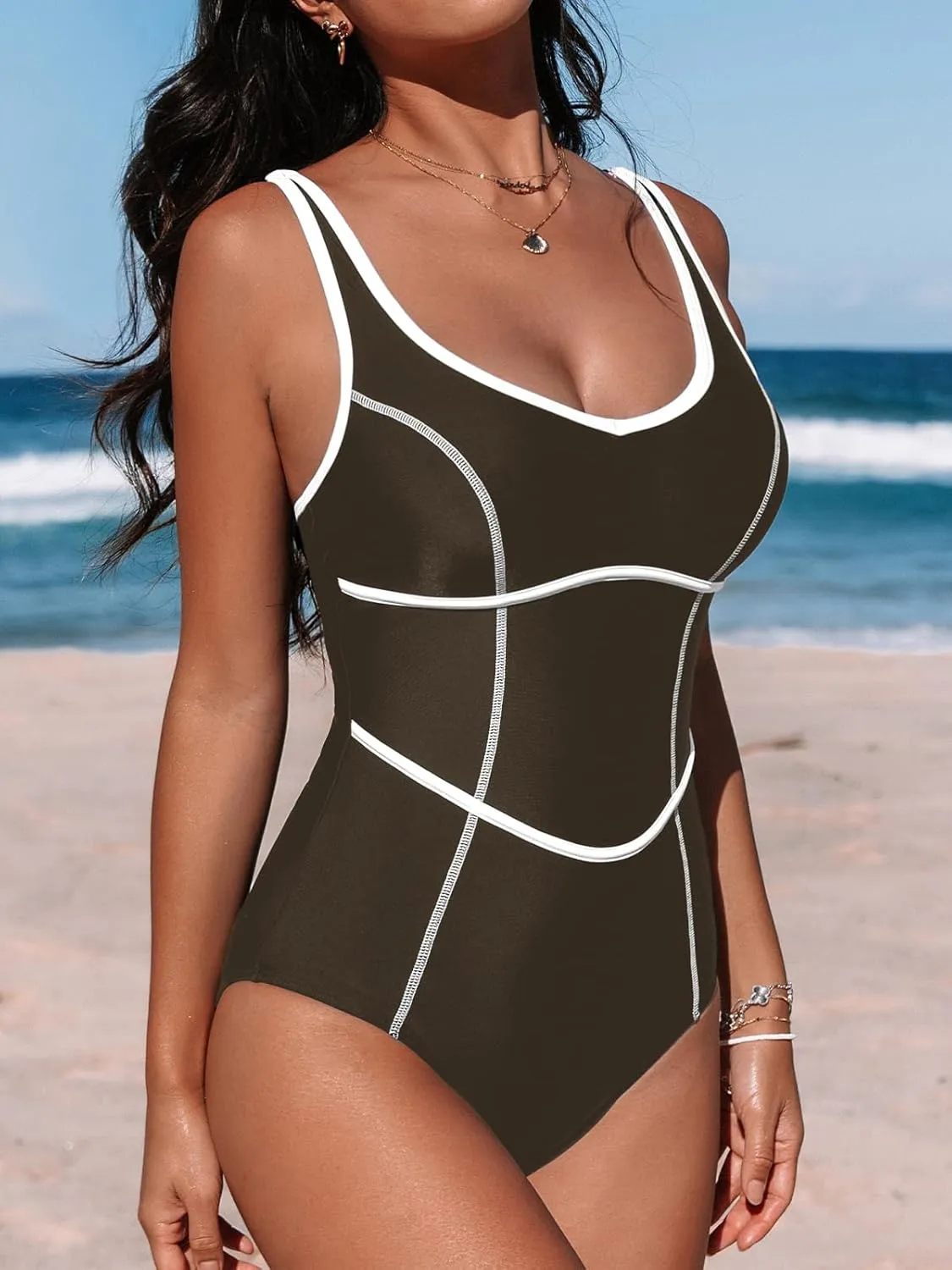 CUPSHE Women's One Piece Swimsuit Scoop Neck Bathing Suit Color Block Adjustable Wide Straps