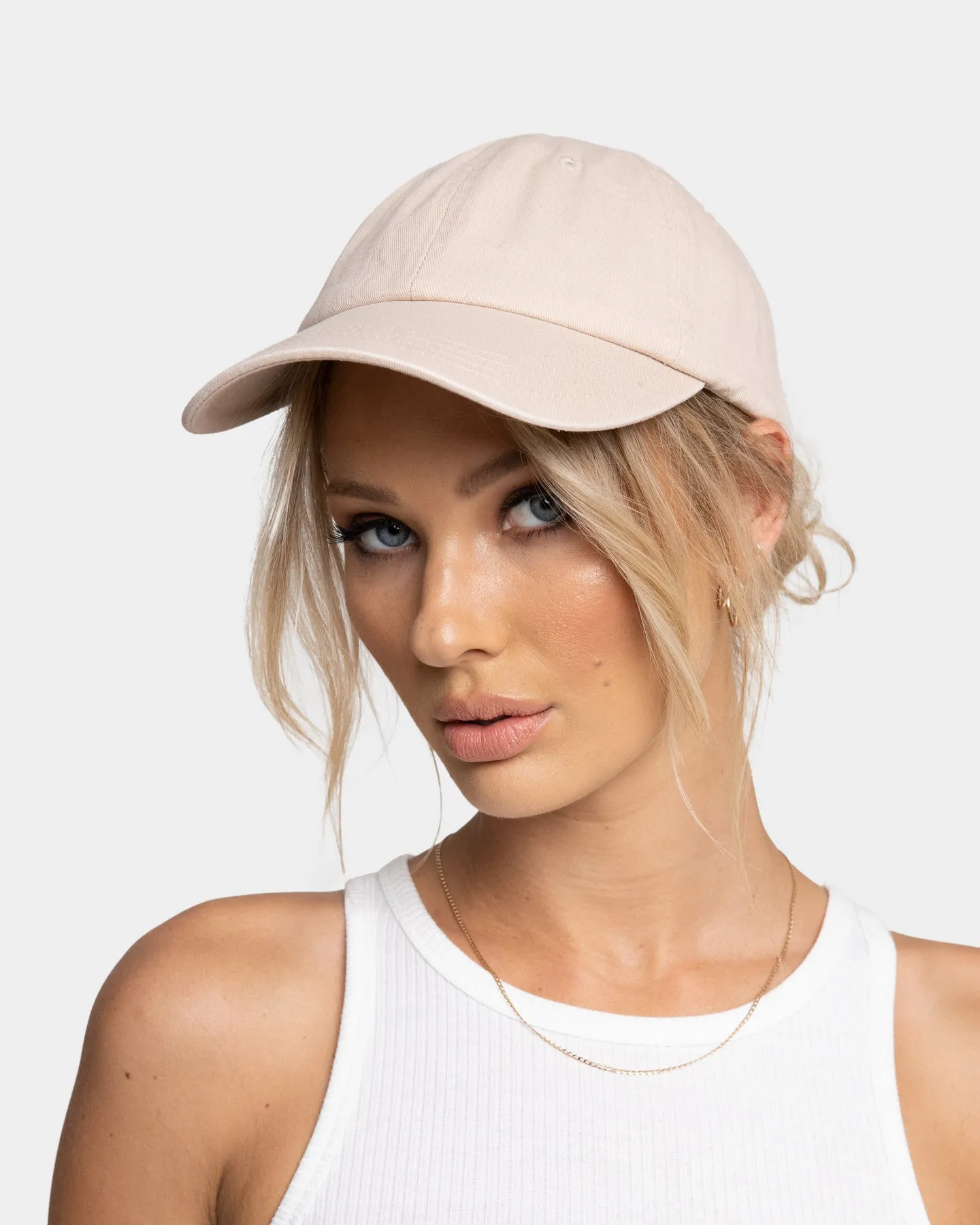 EN ES Women's Heart Break Hat Washed Bone