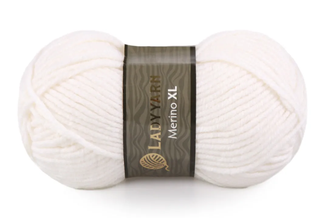 Lady Yarn, Wool Chunky Yarn, Colors 14, 3.5 oz / 109 yards