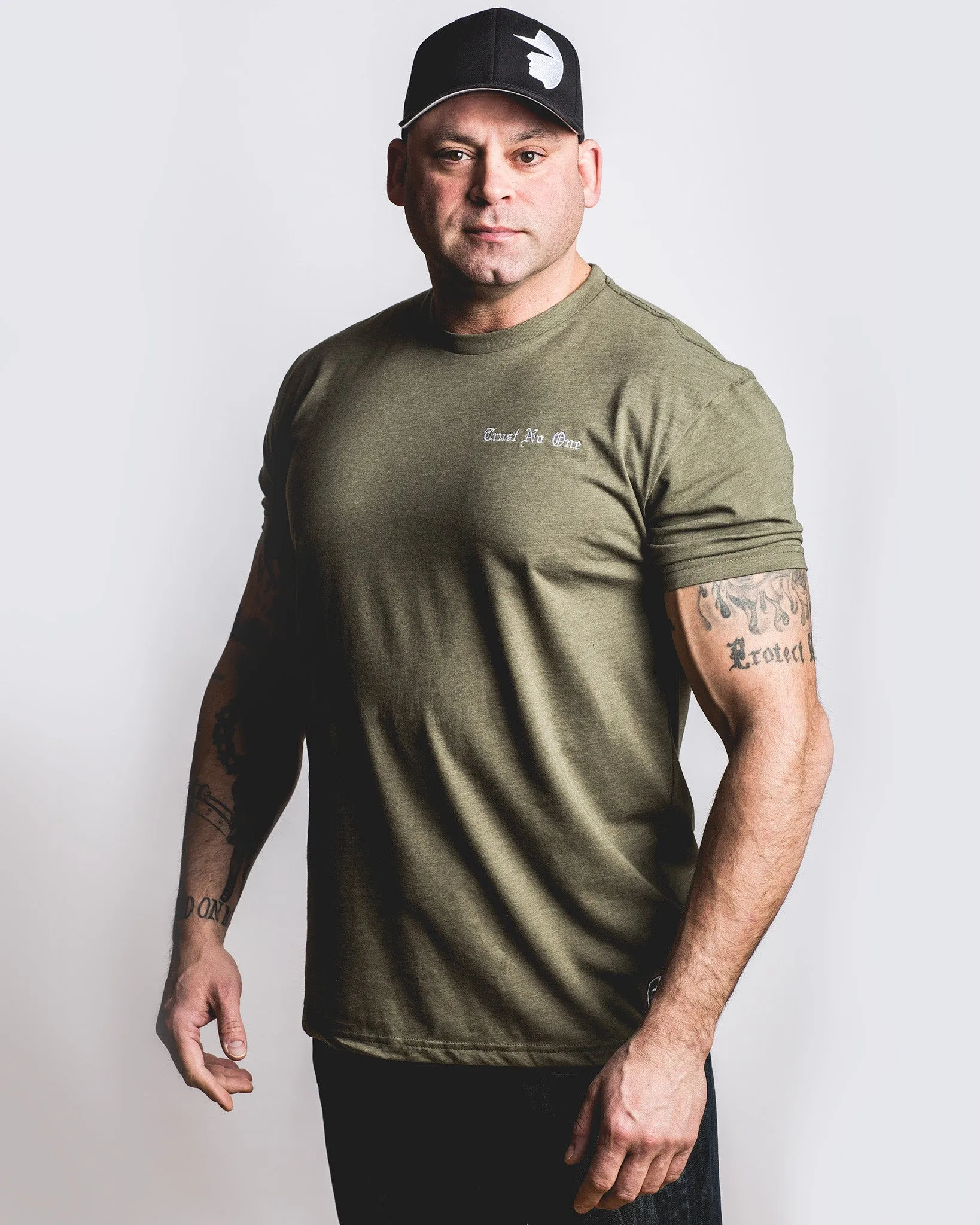 Men's MOLON LABE Graphic Crew Neck - Olive Drab Green