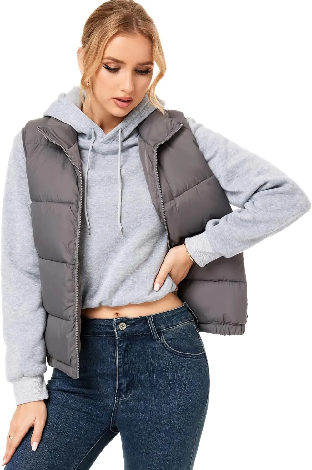 Women's Puffer Vest - Lightweight, Water Repellent, 4 Pockets, for Fall & Winter