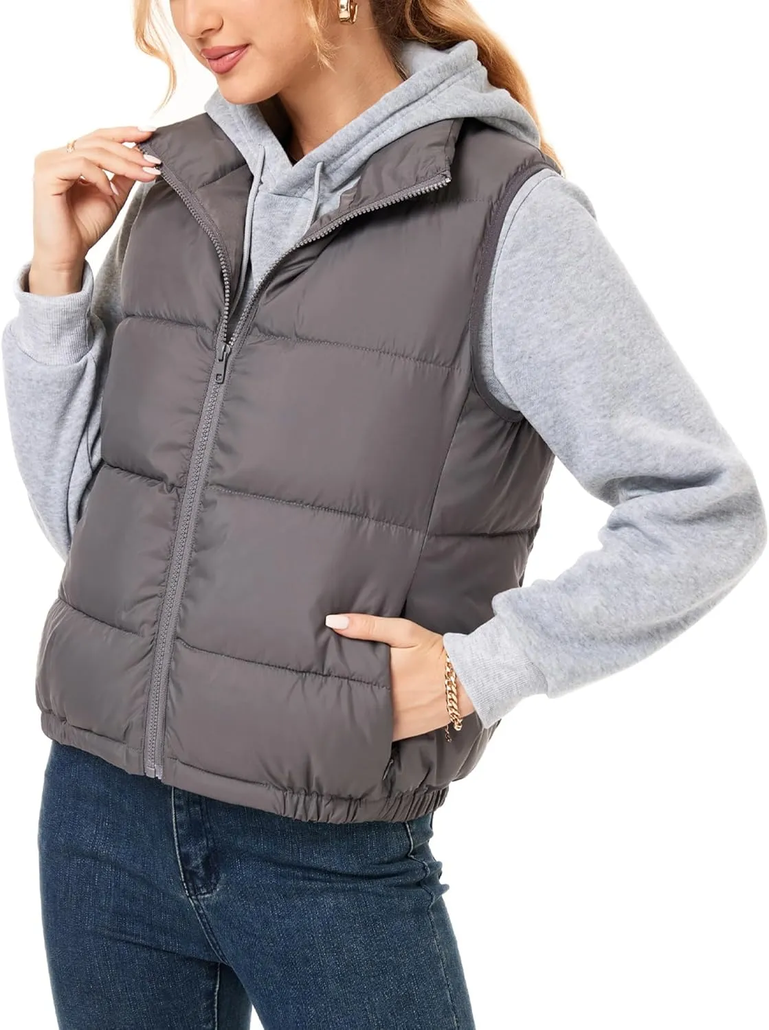Women's Puffer Vest - Lightweight, Water Repellent, 4 Pockets, for Fall & Winter