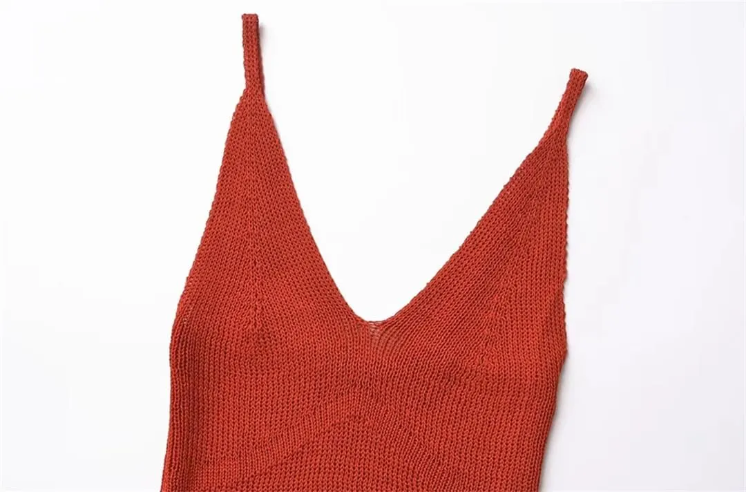 Women's Solid Fitted Basic Knit Tank Tops V Neck Thin Straps Camisole